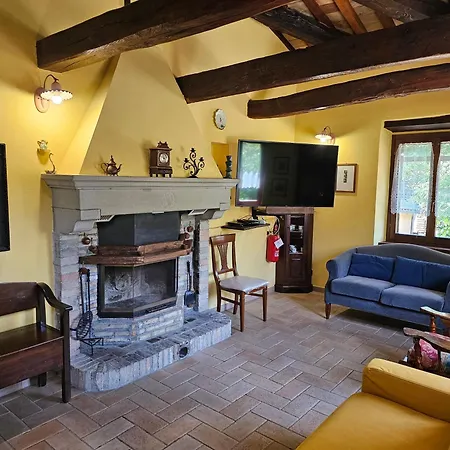 Ca Serrantonio - Ferri Rossini * أوربانيا