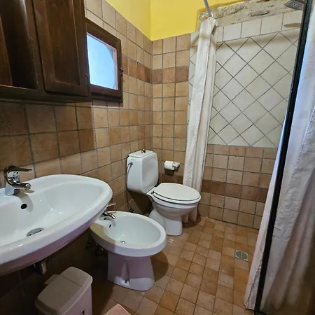 Ca Serrantonio - Ferri Rossini *